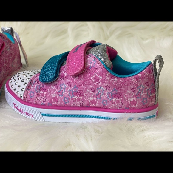 Skechers Twinkle Toes Light Up Shoe - Picture 6 of 9
